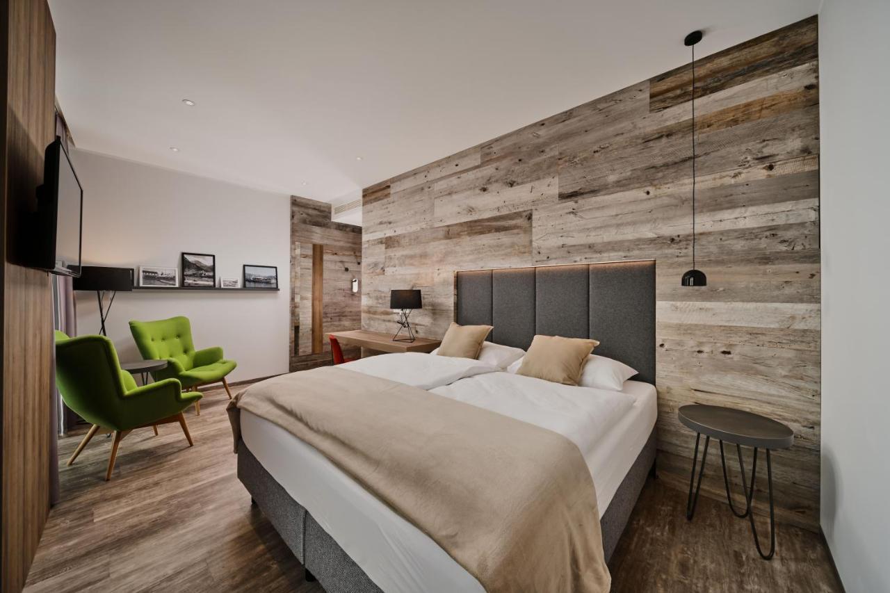 Seehotel Im Weyer Gmunden Ngoại thất bức ảnh