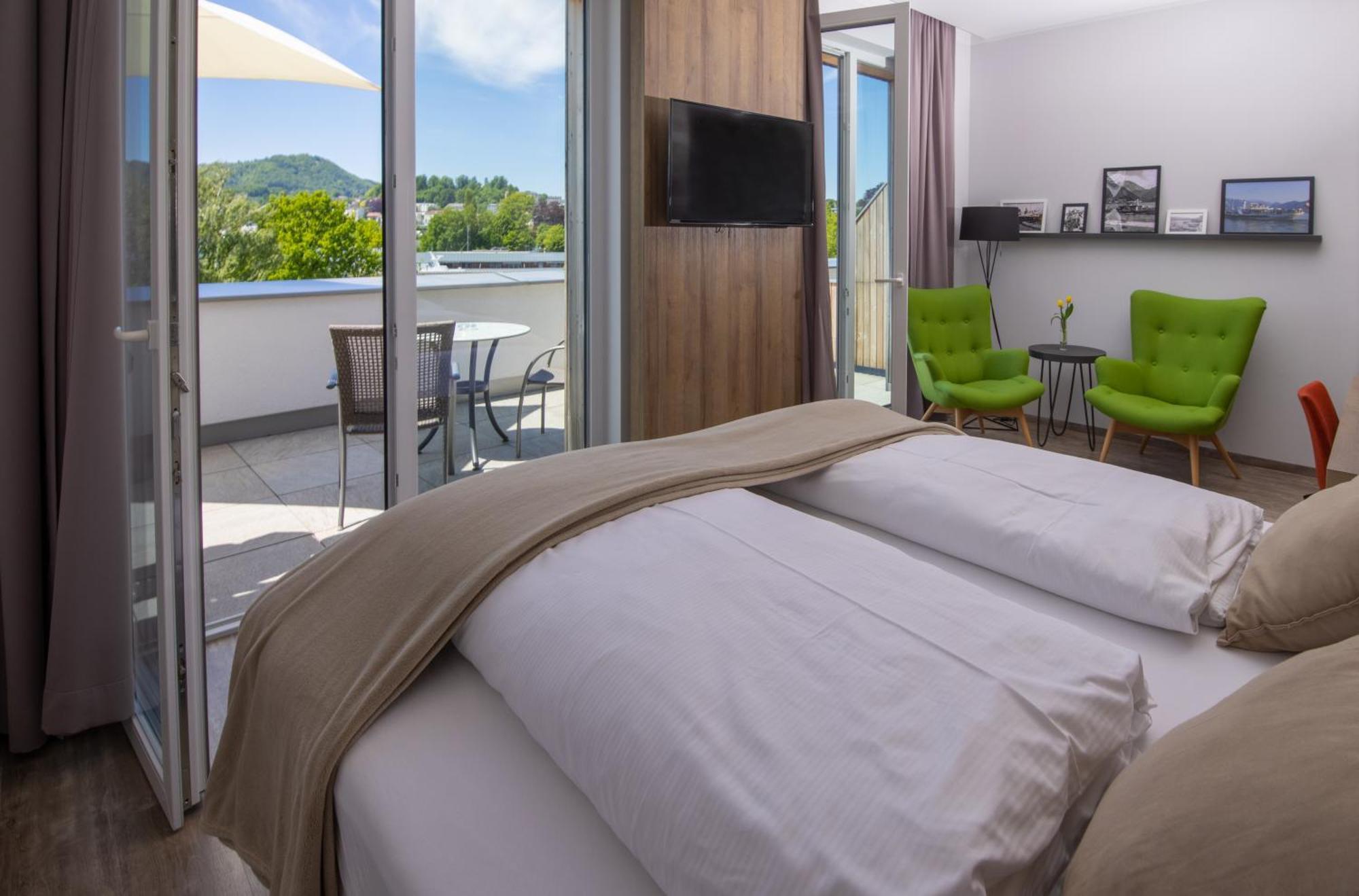 Seehotel Im Weyer Gmunden Ngoại thất bức ảnh
