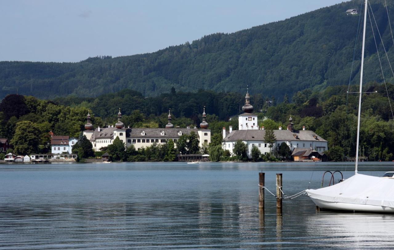 Seehotel Im Weyer Gmunden Ngoại thất bức ảnh